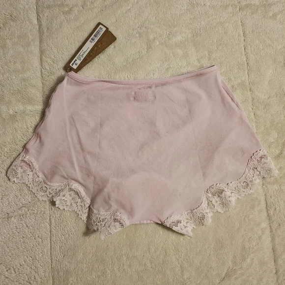 SKIMS Fits Everybody boy short - Picture 2 of 4